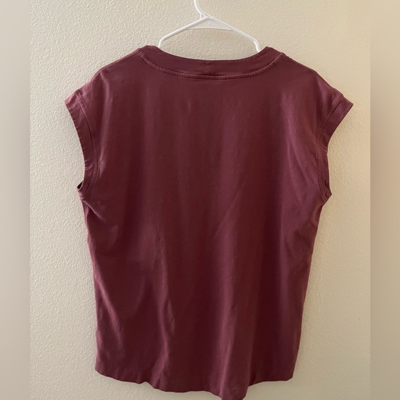 Athleta Sleeveless V neck Athletic Shirt Medium - Picture 3 of 4